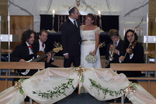 Our very first gig, with the happy couple in South Hampstead Synagogue